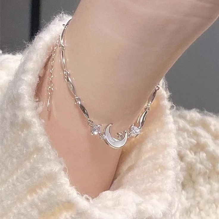 Vòng tay vàng 18K