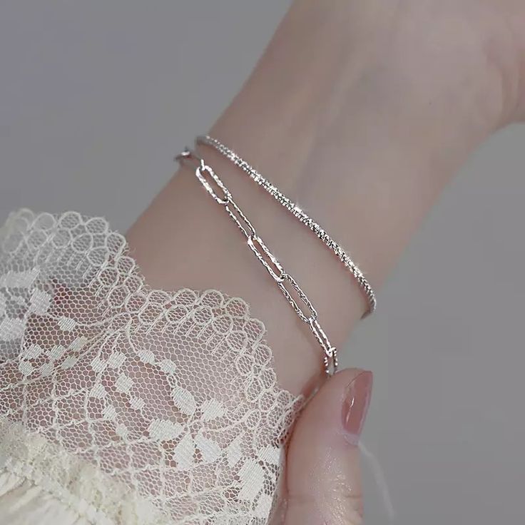 Vòng tay vàng 18K